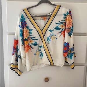 Floral bell sleeved crop top